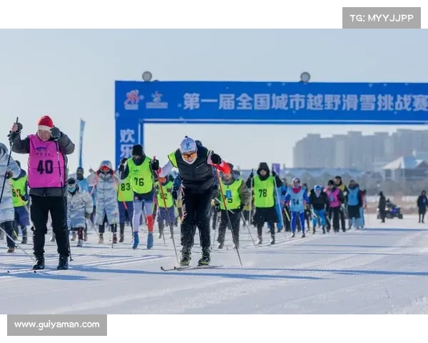 历经风雪挑战越野滑雪赛事圆满落幕选手共享胜利辉煌时刻 历经风雪挑战越野滑雪赛事圆满落幕选手共享胜利辉煌时刻